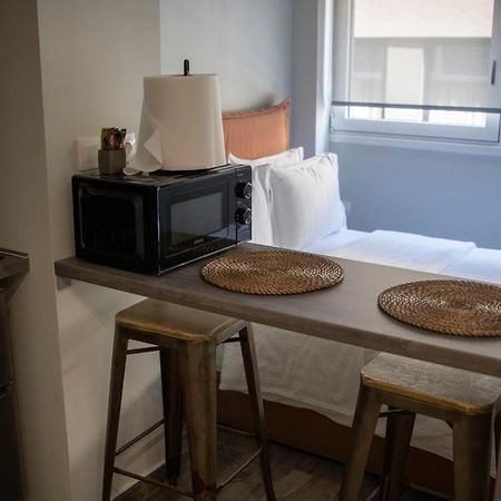 Rooster Suites أثينا المظهر الخارجي الصورة