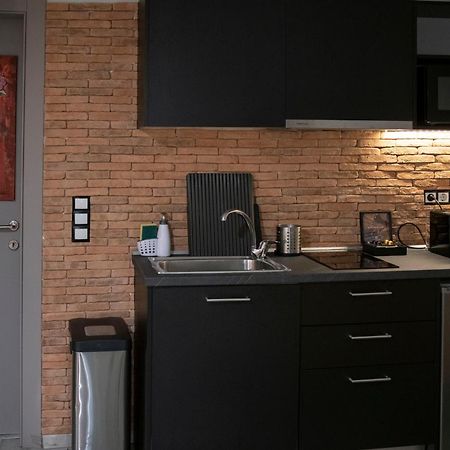 Rooster Suites أثينا المظهر الخارجي الصورة