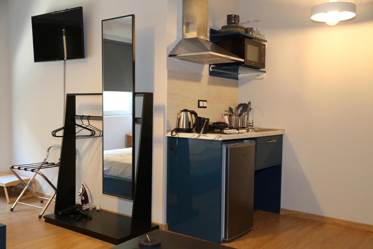 Rooster Suites أثينا المظهر الخارجي الصورة