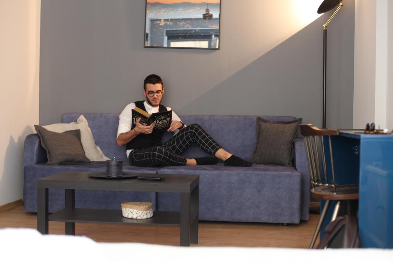 Rooster Suites أثينا المظهر الخارجي الصورة