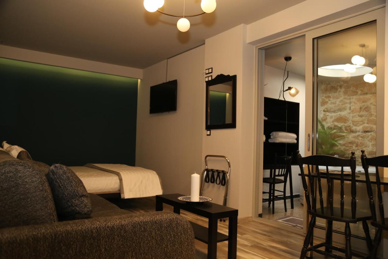 Rooster Suites أثينا المظهر الخارجي الصورة