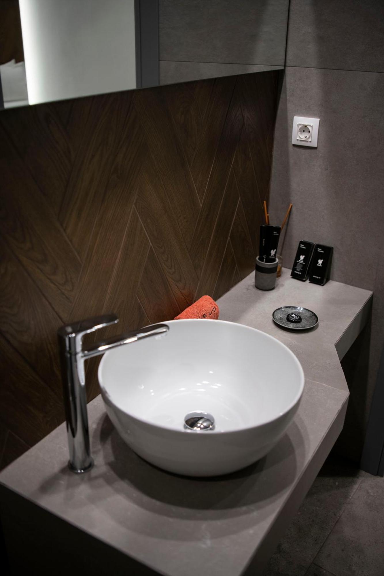 Rooster Suites أثينا المظهر الخارجي الصورة