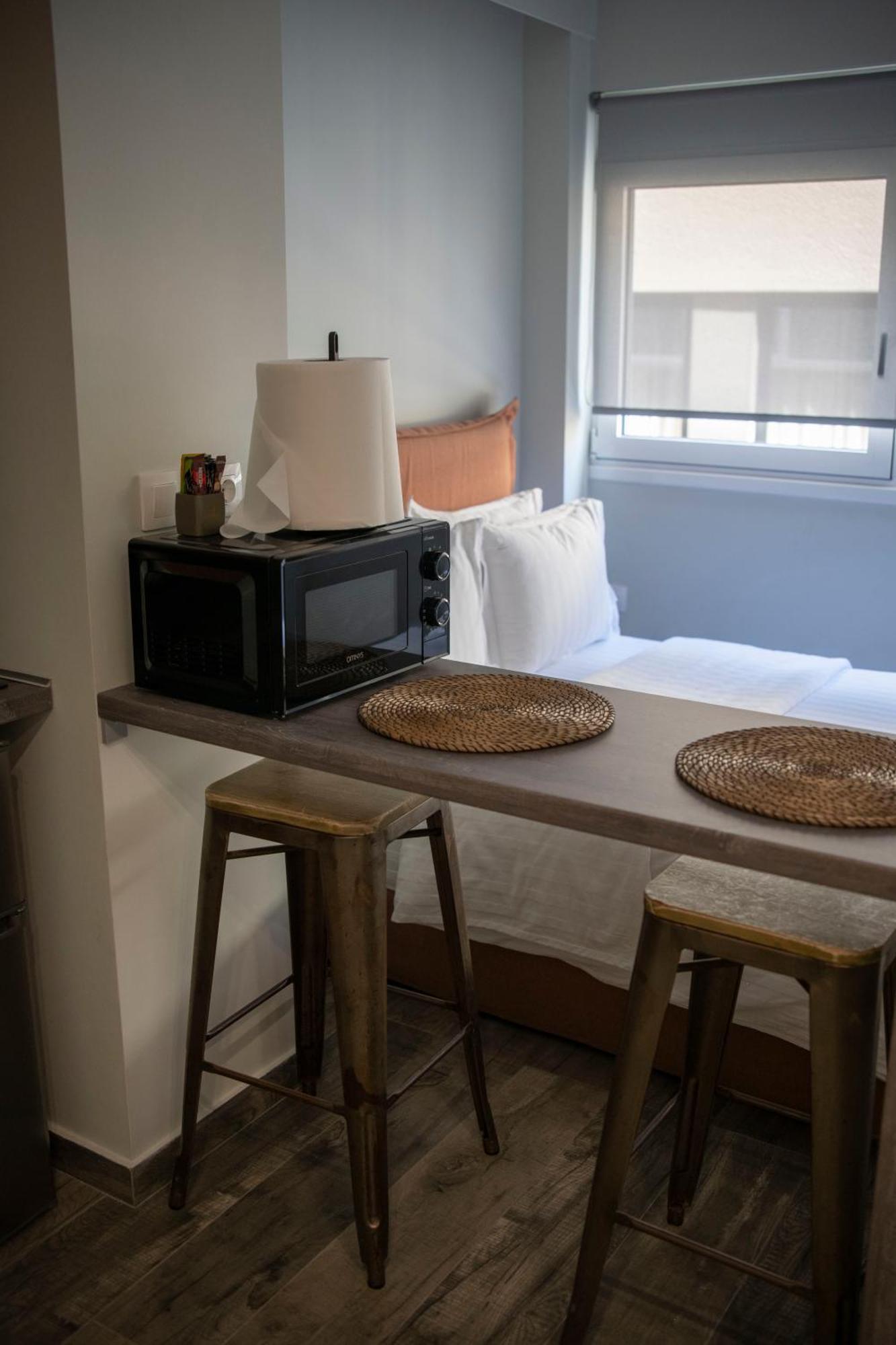 Rooster Suites أثينا المظهر الخارجي الصورة