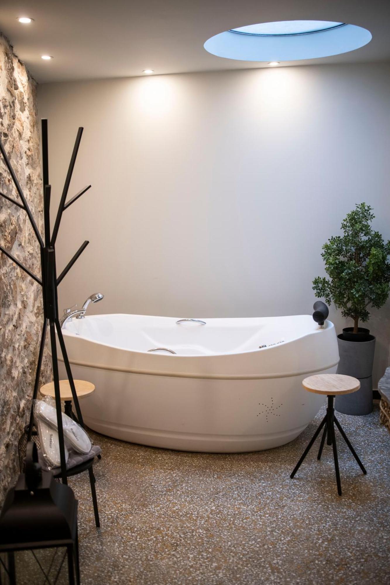 Rooster Suites أثينا المظهر الخارجي الصورة