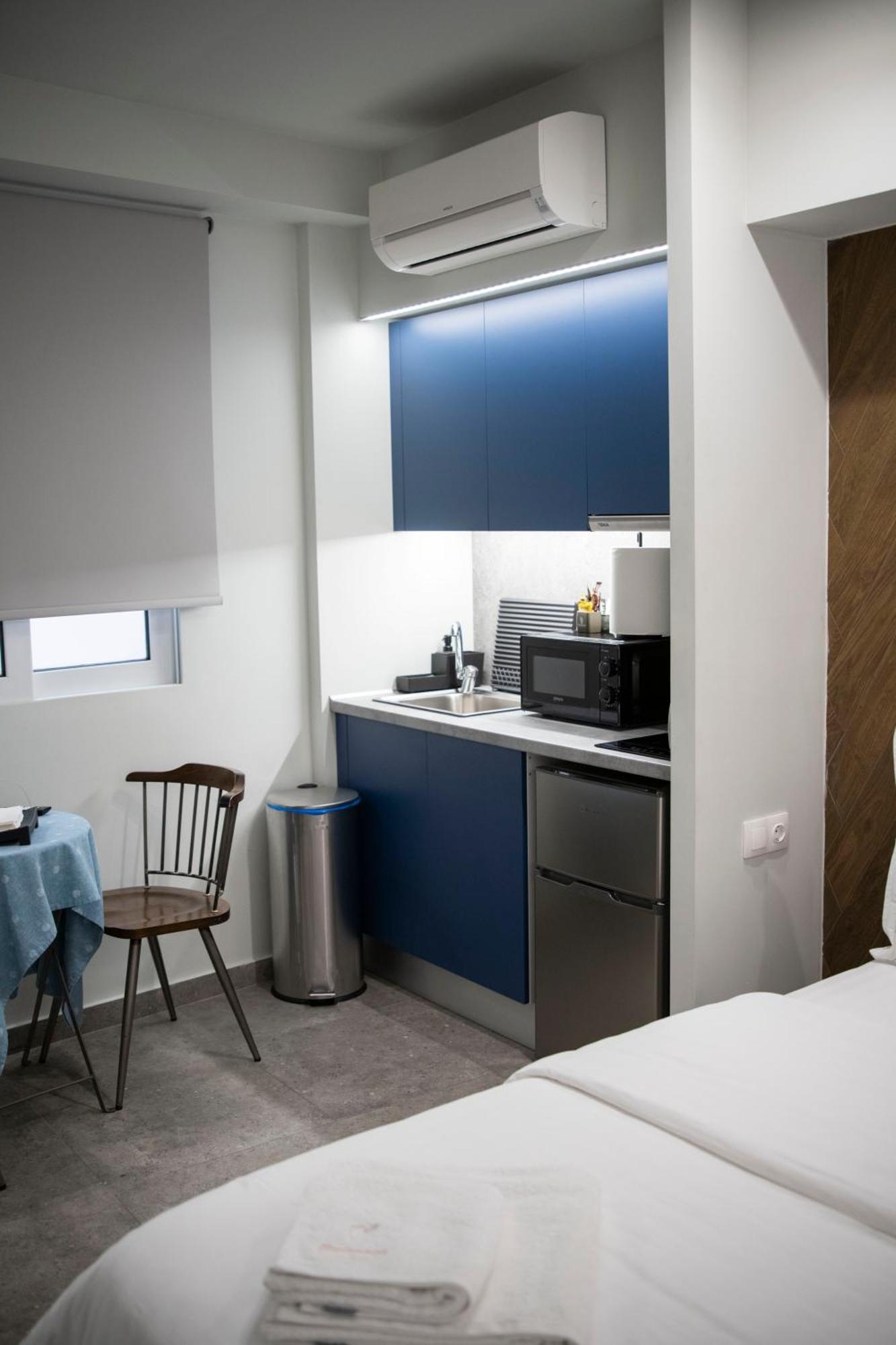 Rooster Suites أثينا المظهر الخارجي الصورة